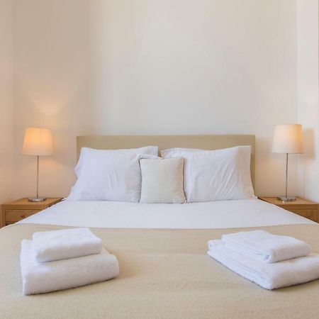 Lovelystay - Sunny Santa Catarina II Lisbon Exterior photo
