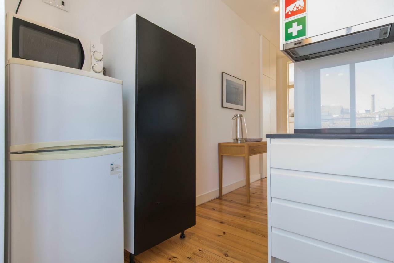 Lovelystay - Sunny Santa Catarina II Lisbon Exterior photo
