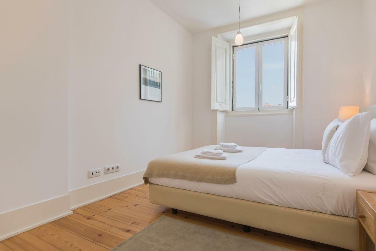Lovelystay - Sunny Santa Catarina II Lisbon Exterior photo
